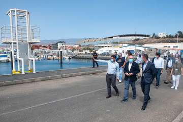  El Cabildo invertirá 1,6 millones en el Puerto de Taliarte para explotar su potencial pesquero, científico y deportivo/TA.